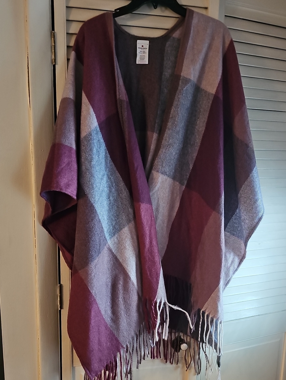 Woolrich Womens Luxe Soft Blanket Shawl Wrap Cape (Plaid, One Size Fits All)